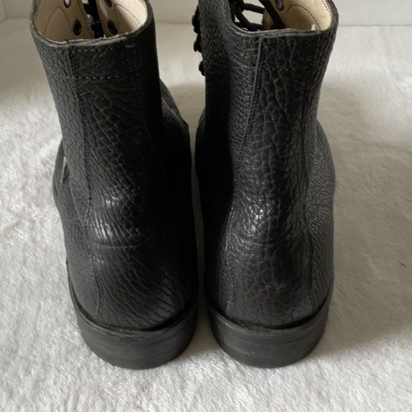 Brahma Black Lace-Up Boots with Textured Leather vintage - Picture 2 of 10